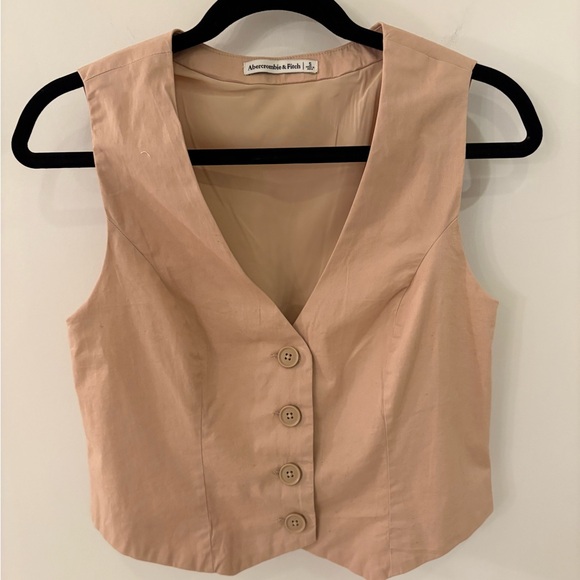 Abercrombie & Fitch tan cotton vest - Picture 2 of 4